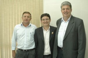 Read more about the article Gilson Vicenzi é o Presidente para a gestão 2011 da AMAI