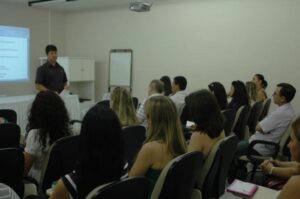 Read more about the article Colegiado de Educação da AMAI estabelece metas para 2010