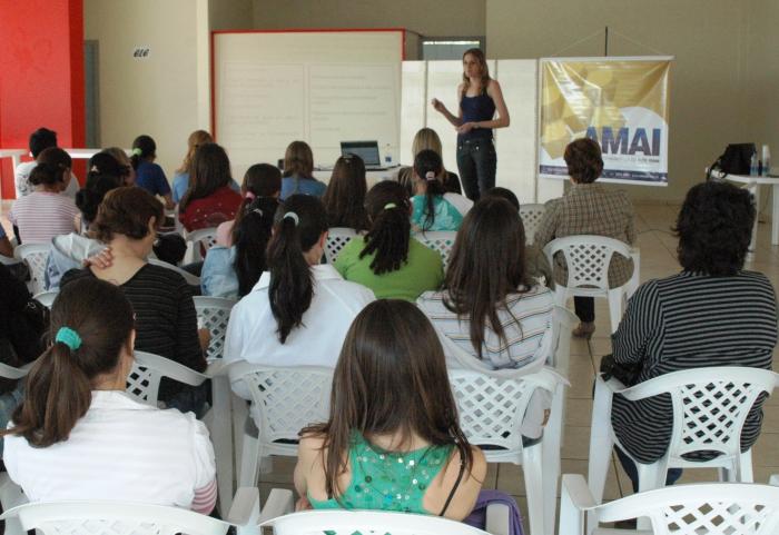 Read more about the article Mais dois municípios da AMAI finalizam a segunda etapa do Plano de Habitação