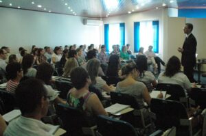 Read more about the article Curso de RH na AMAI: mais de 30 municípios participam do evento