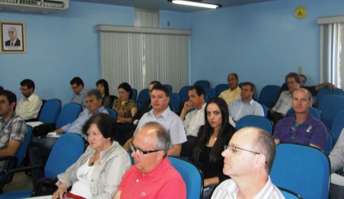 You are currently viewing Secretários Executivos realizam reunião em Rio do Sul
