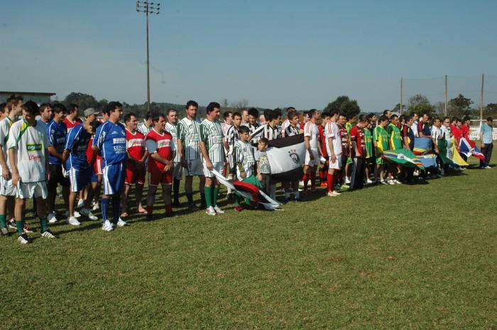 Read more about the article Copa AMAI  “Troféu Gilson Luiz Vicenzi” tem 12 equipes na disputa