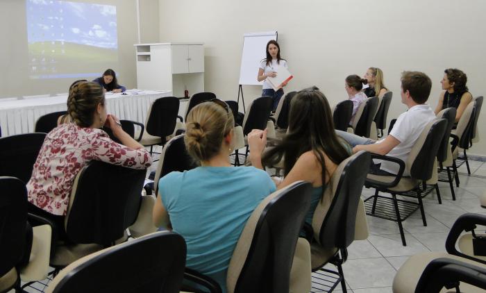 You are currently viewing Colegiado de Nutrição realiza segunda reunião de trabalho