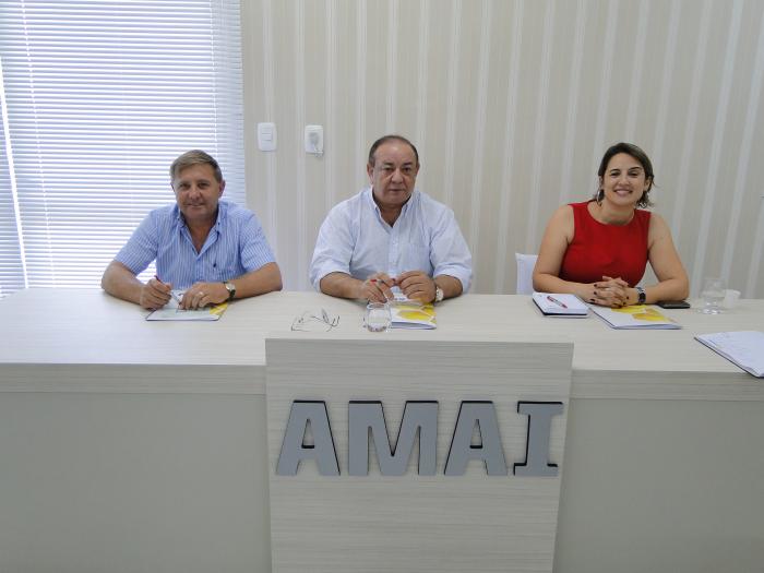 You are currently viewing Diretoria Executiva reuniu-se na AMAI