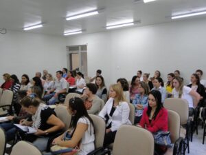 Read more about the article Colegiados de Educação, Nutrição e Cultura reuniram-se na AMAI