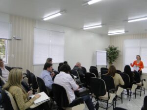 Read more about the article Colegiado de Contadores e Controladores Internos da AMAI realiza primeiro encontro de 2013