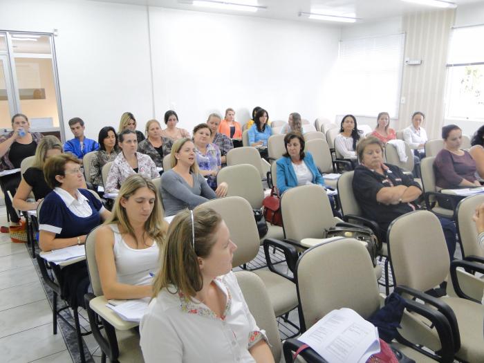 You are currently viewing AMAI realiza curso sobre Políticas para Pessoa Idosa