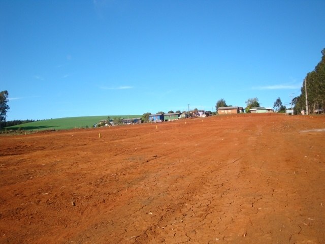 You are currently viewing Prefeito Flávio assina ordem de serviço para construção de casas populares