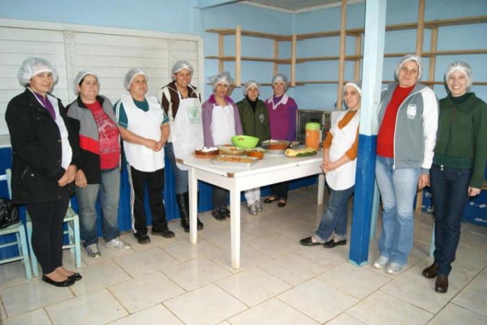 Read more about the article Passos Maia realiza 3º concurso de receitas com merendeiras da rede escolar