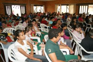 Read more about the article Centro de Referencia da Assistência Social de Passos Maia encerra atividades com núcleos do PETI