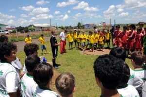 Read more about the article Faxinal encerra o campeonato Amigos da Bola