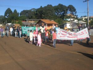 Read more about the article Primeira caminhada pela saúde mobilizou população de Ipuaçu