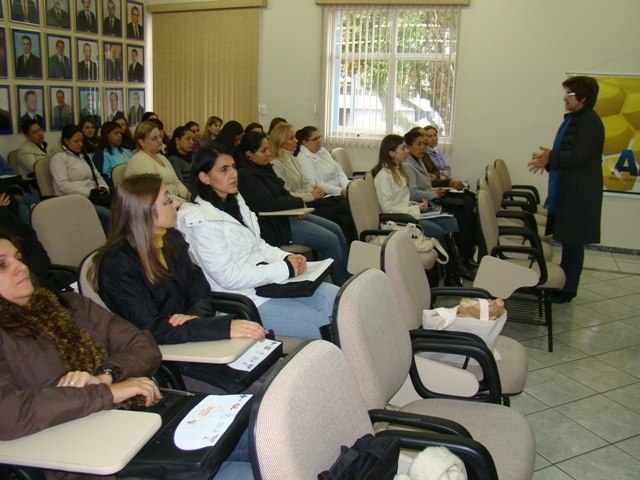 You are currently viewing Secretaria de Saúde realiza II Introdutório de Capacitação de Funcionários