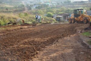 Read more about the article Secretaria de Obras faz trabalho de melhorias no bairro Vila União