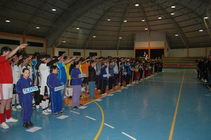 You are currently viewing Governo Municipal e CME realizam abertura oficial do Campeonato de Futsal 2011 de Vargeão