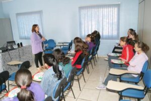 Read more about the article CRAS abre Curso de Babá em Passos Maia