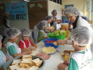 Read more about the article Associação Gambaré promove Dia da Família na escola Pequeno Trabalhador