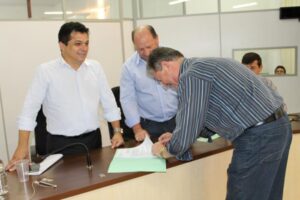Read more about the article Assinado convênios para o município de Xaxim