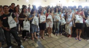 Read more about the article Ponte Serrada: Alunos e professores recebem kits escolares