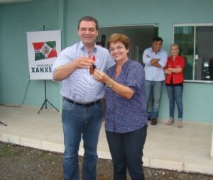 Read more about the article Prefeitura de Xanxerê entrega veículos à secretaria de Saúde