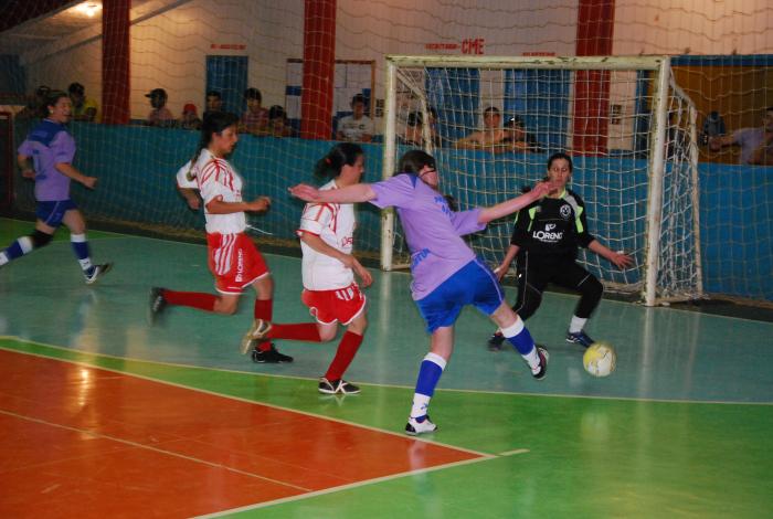 You are currently viewing 2º Campeonato Regional de Futsal Feminino inicia dia 16 de junho