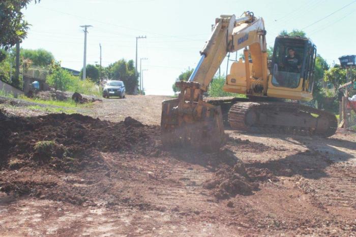 You are currently viewing Xanxerê: Prefeitura realiza recuperação de estradas