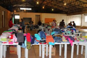 Read more about the article Xaxim: Assistência Social contabiliza doações de roupas usadas e anuncia nova campanha
