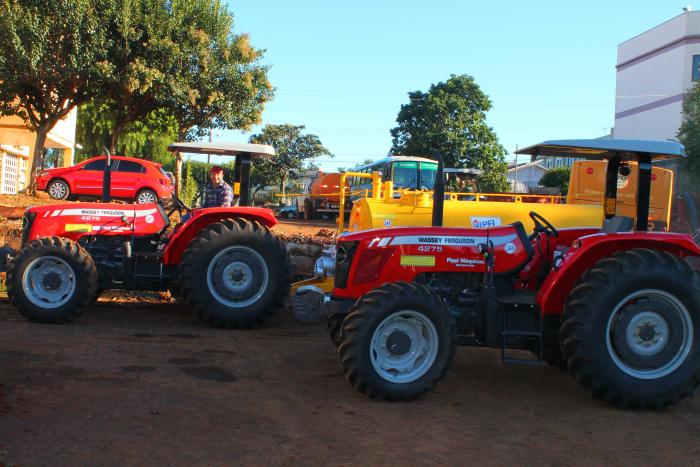 You are currently viewing Xaxim recebe equipamentos agrícolas do Governo Federal