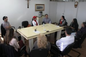 Read more about the article Xanxerê: Comissão negocia com servidores municipais