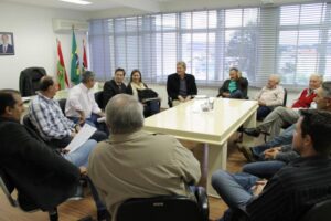 Read more about the article Reunião discute trajeto do Contorno Viário Leste em Xanxerê
