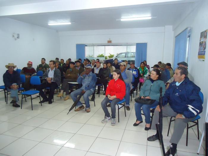 You are currently viewing Famílias serão beneficiadas com cisternas em Faxinal dos Guedes