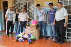 Read more about the article Xanxerê: Associação doa brinquedos para crianças do CESEX