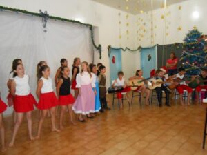 Read more about the article Faxinal dos Guedes: Atividades marcam encerramento do ano letivo do programa Casa da Criança