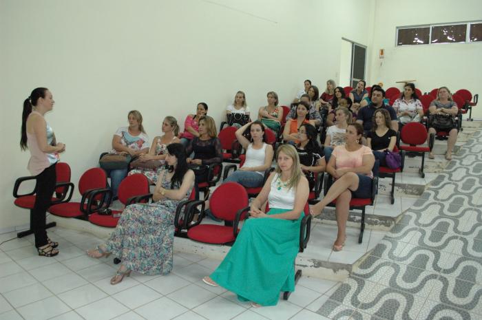 You are currently viewing Vargeão: Secretaria Municipal de Educação se reúne com professores para planejar o ano letivo
