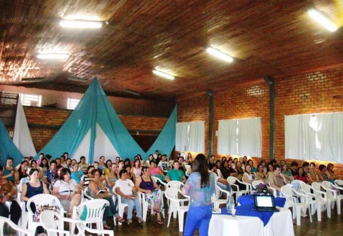 Read more about the article Secretaria de Educação de Faxinal dos Guedes prepara volta as aulas
