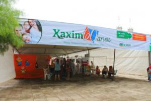 Read more about the article Administração Municipal de Xaxim realiza ação social na Praça Frei Bruno