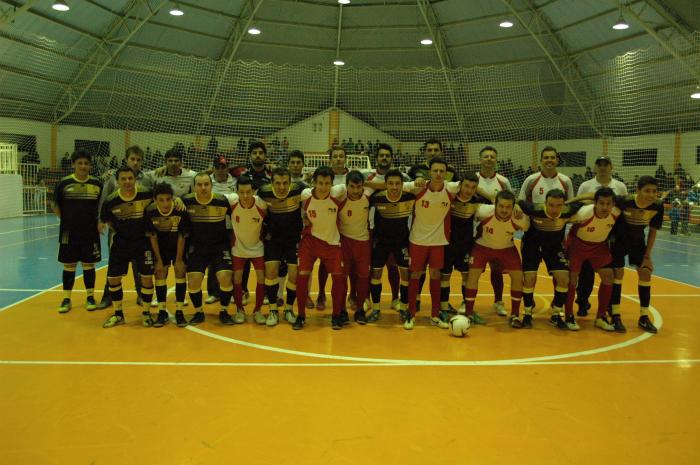 Read more about the article Campeonato Municipal de Futsal é iniciado em Vargeão