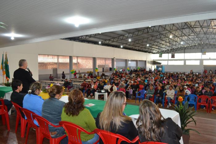 Read more about the article II Encontro do Bolsa família reúne mais de 1000 beneficiados em Abelardo Luz