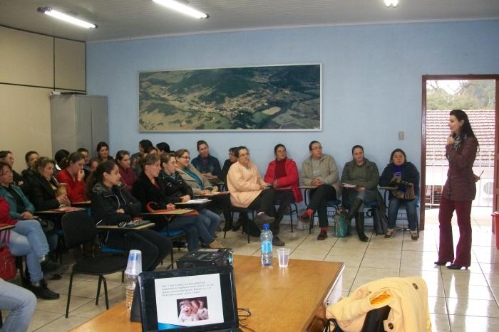 You are currently viewing Semana Pedagógica é realizada pela Secretaria de Educação de Passos Maia