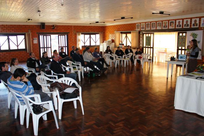 You are currently viewing Passos Maia: Workshop aborda como organizar ações de turismo no Parque Nacional das Araucárias