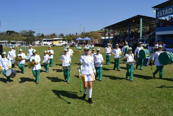 Read more about the article Encontro Regional de Fanfarras reúne 350 participantes em Ouro Verde