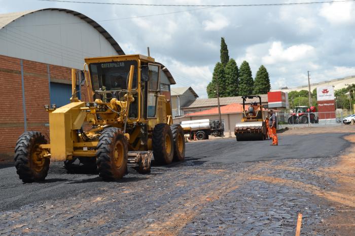 You are currently viewing Abelardo Luz inicia obras de asfalto em mais três ruas