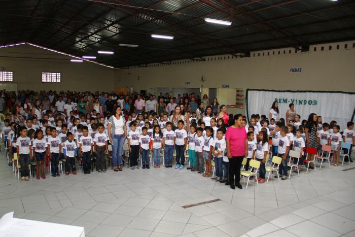 Read more about the article Formatura é realizada com mais de 150 crianças da pré-escola em Ponte Serrada
