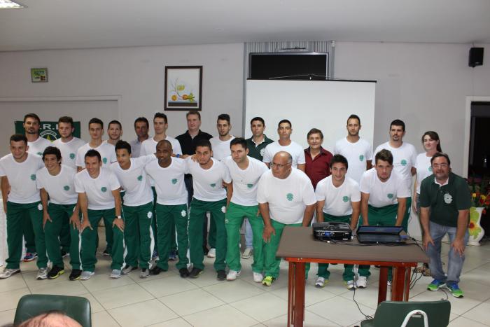 Read more about the article Governo Municipal incentiva equipe de futsal Xaxiense