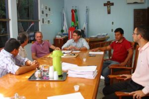 Read more about the article Ponte Serrada: Duda reúne equipe para falar sobre queda violenta do FPM