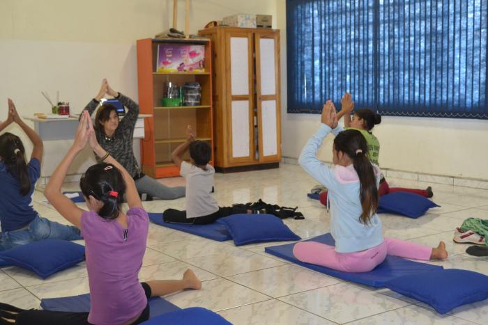 You are currently viewing Abelardo Luz: Prefeitura oferece Ioga e meditação para crianças e adolescentes do Serviço de Convivência e Fortalecimento de Vínculos