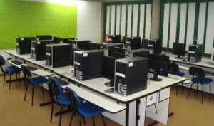Read more about the article Xanxerê: Inclusão digital beneficia alunos no Bairro Vista Alegre
