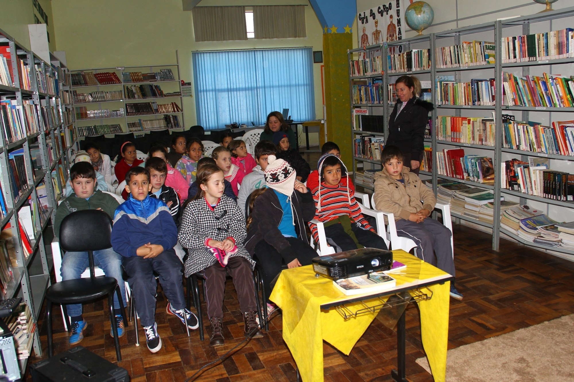 Read more about the article Projeto Meio Ambiente na Biblioteca envolve alunos de Ponte Serrada