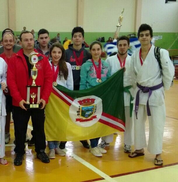 You are currently viewing Karatecas de Lajeado Grande conquistam medalhas na fase oeste do Interclubes