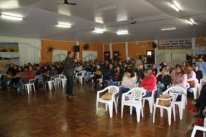 Read more about the article Capacitação envolve profissionais da área da educação em Ponte Serrada